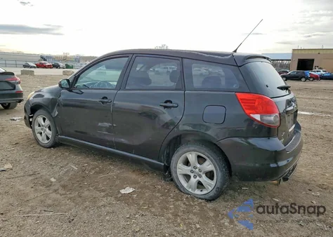 2004 Toyota Corolla Matrix Xr z USA, uszkodzony, nr VIN 2T1KR32E34C173452